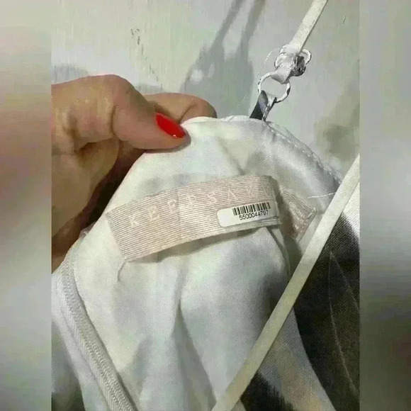 KEEPSAKE Womens Romper Coming Home Floral Ivory - Picture 5 of 7